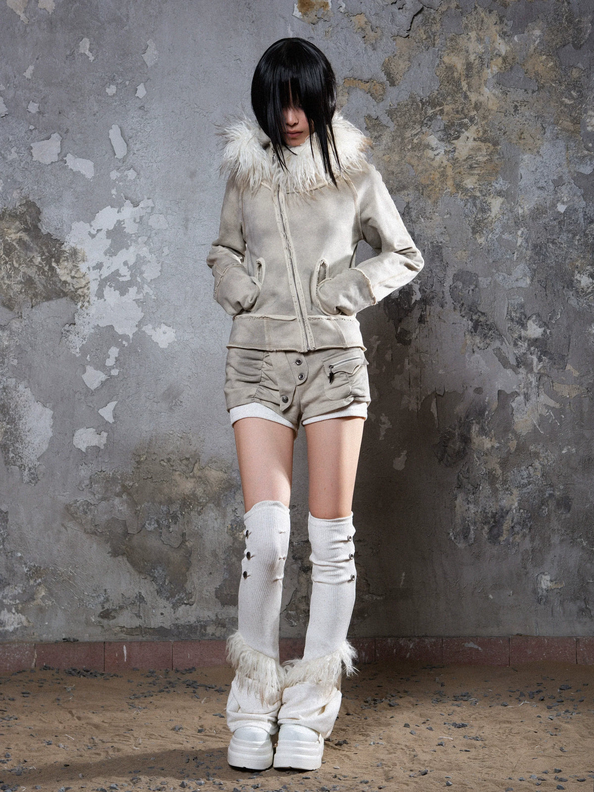 Fake Fur Collar Distressed Short Jacket