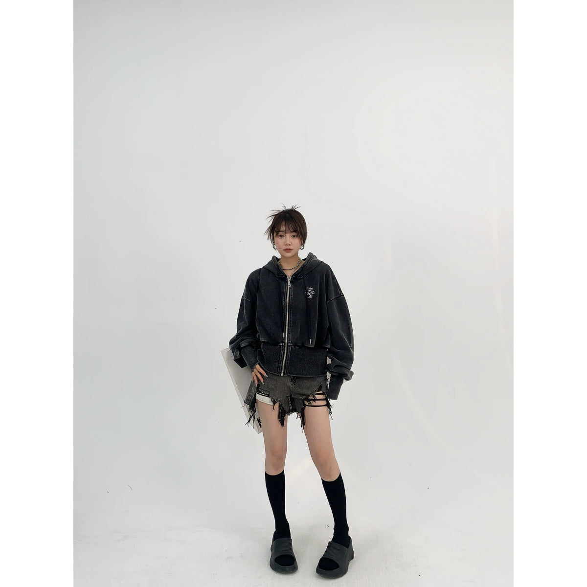 Logo Embroidery Zipper Short Hoodie