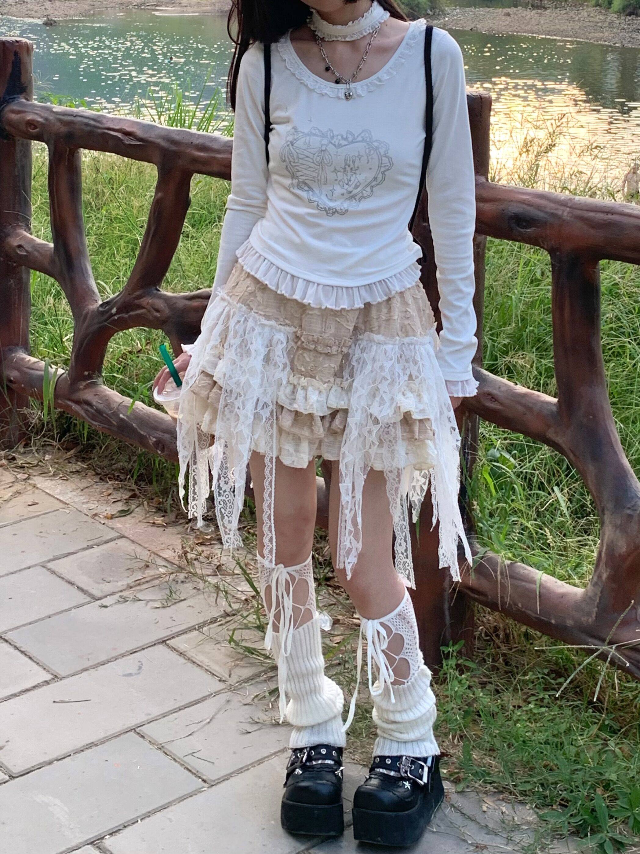 Lace Patchwork Tiered Irregular Short Skirt