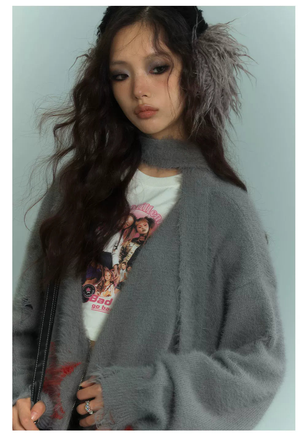 V-Neck Fake Mink Damage Zipper Knit Cardigan