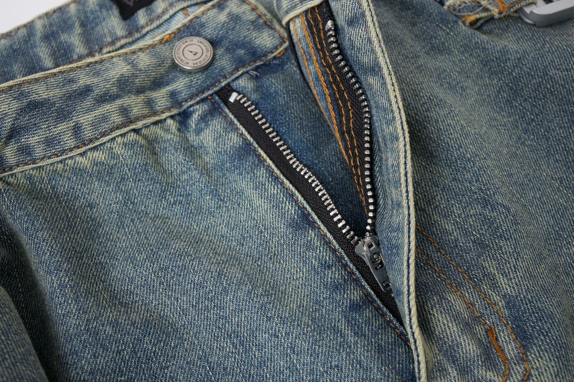 Washed Whisker Metal Buckle Denim Jort