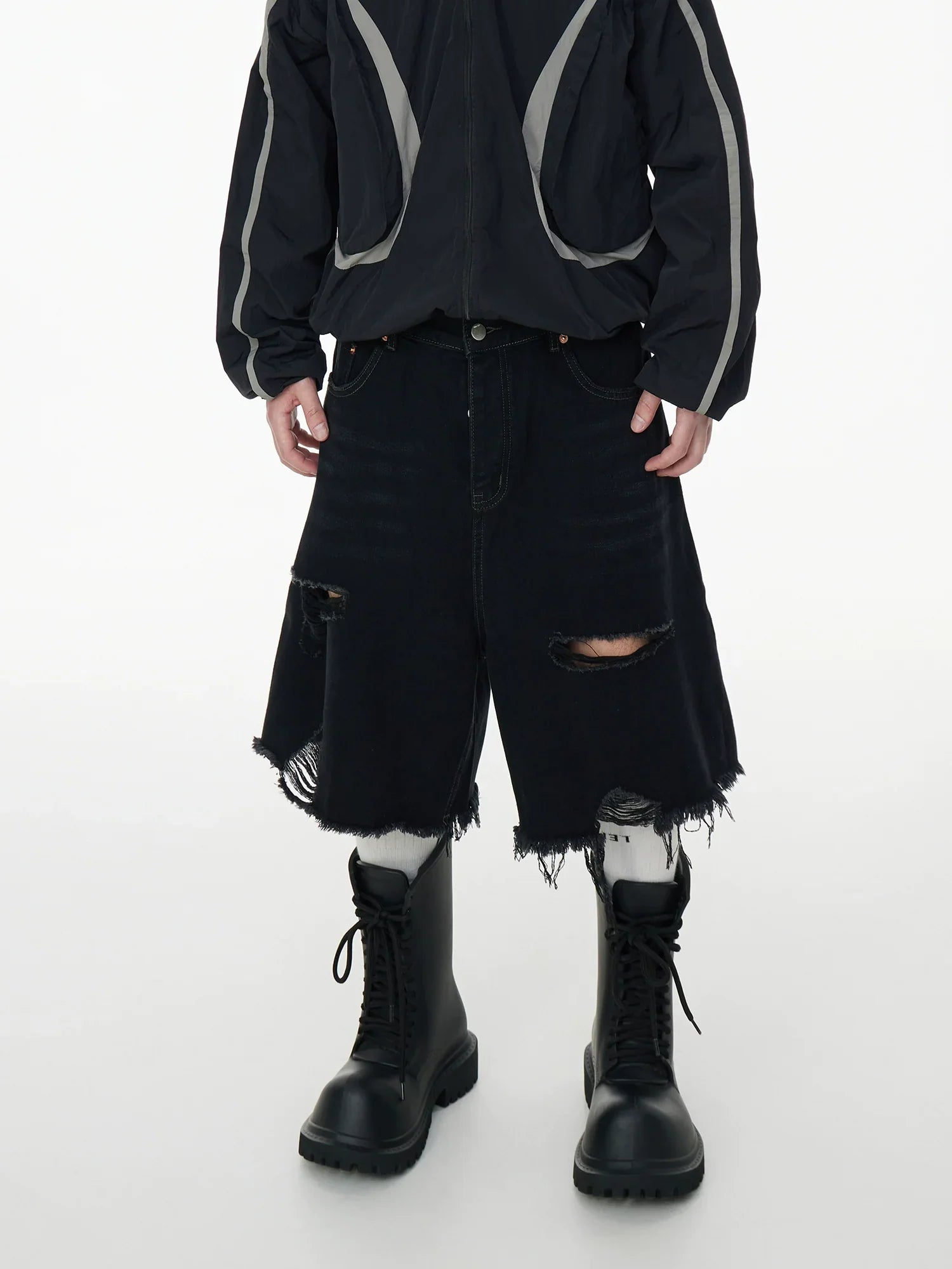 Washed Damage Fringe Wide Leg Three-Stripe Half Denim Jeans