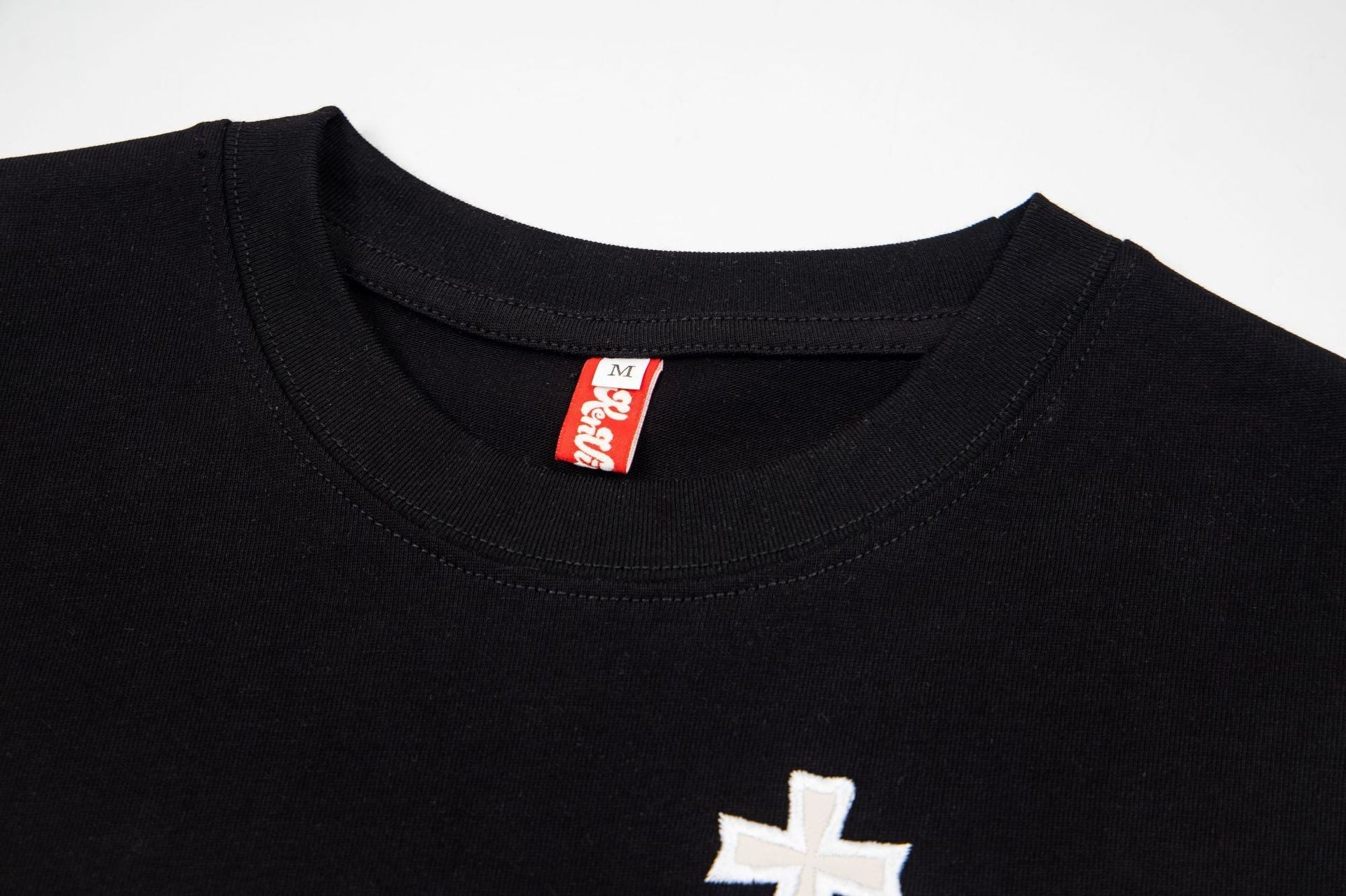 Cotton Cross Applique Embroidery Short Sleeve T-Shirt