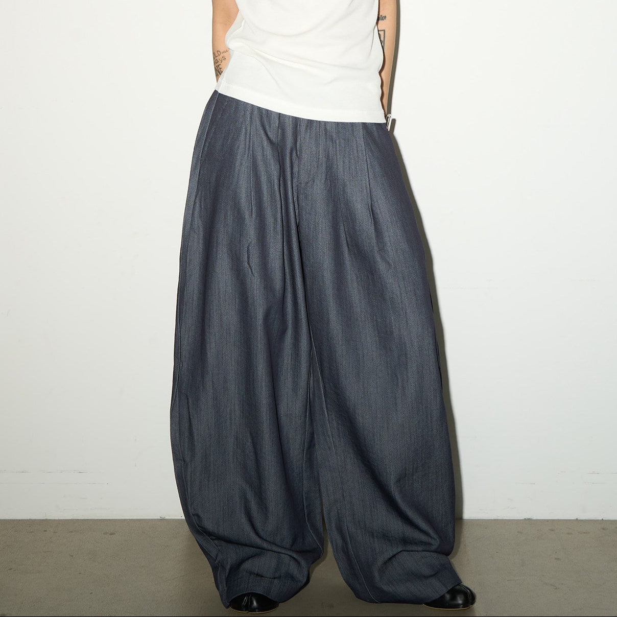 Pleats Elastic Waist Wide Leg Trousers