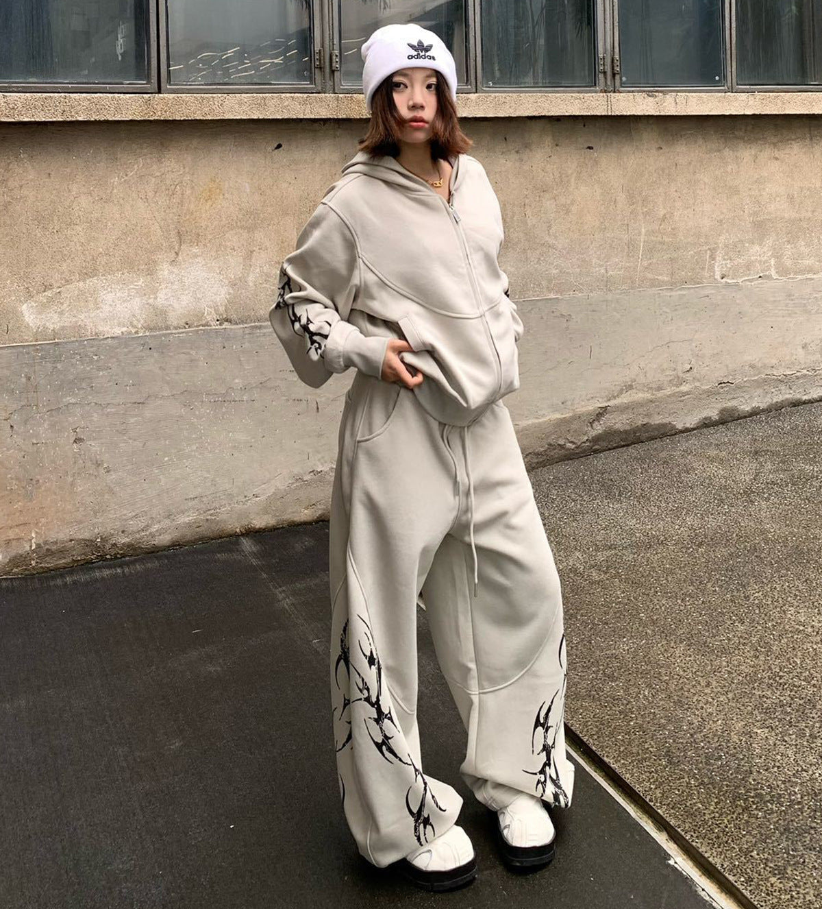 Thorn Print Zipper Hoodie & Thorn Print Wide Leg Sweatpants Setup