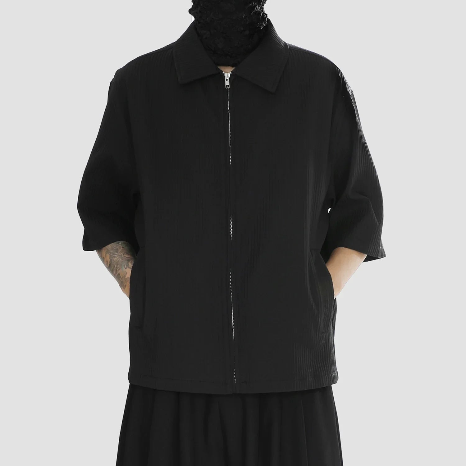 Textured Raised-Collar Short Sleeve Shirt