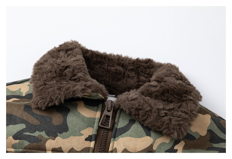 Veste cargo camouflage à col en fourrure