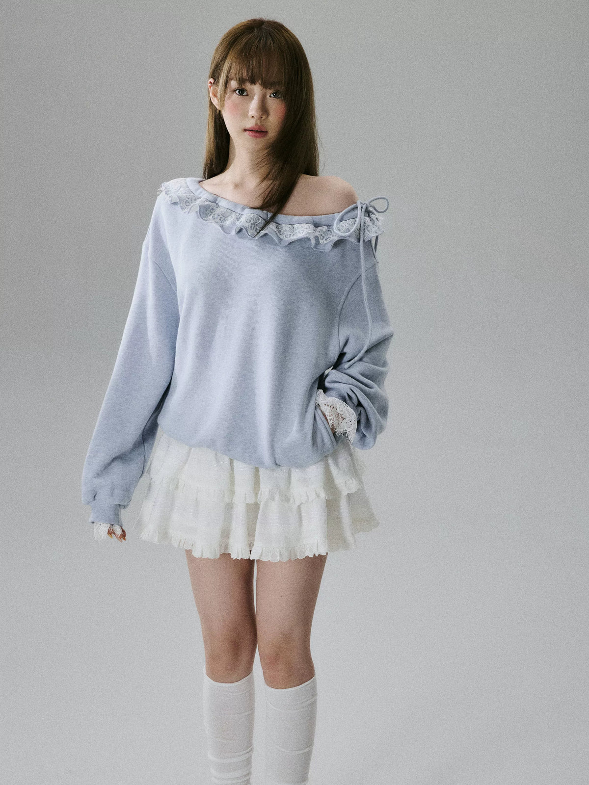 Off-Shoulder Lace Trim Sweatshirt