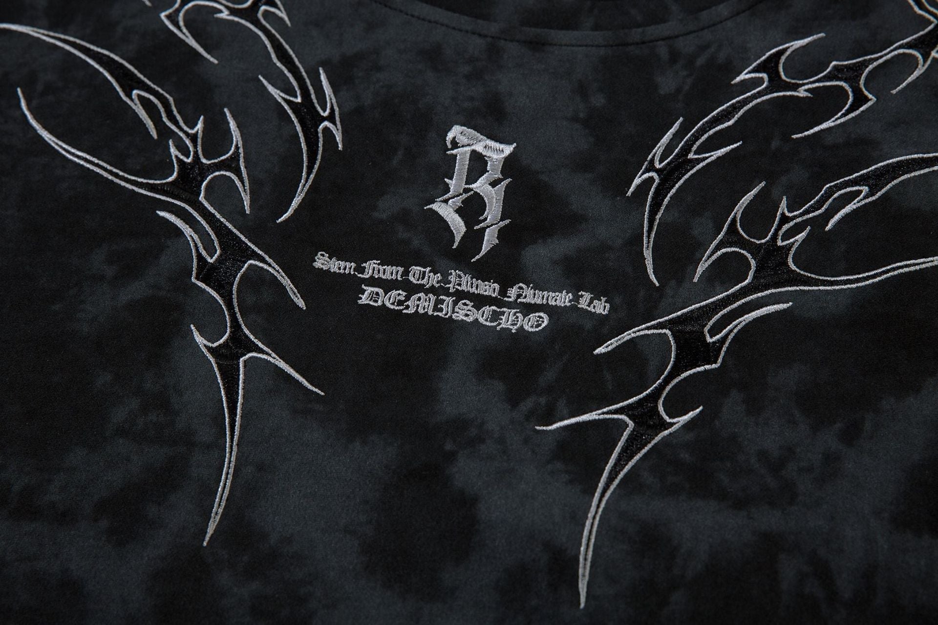 Washed Thorn Print Short Sleeve T-Shirt