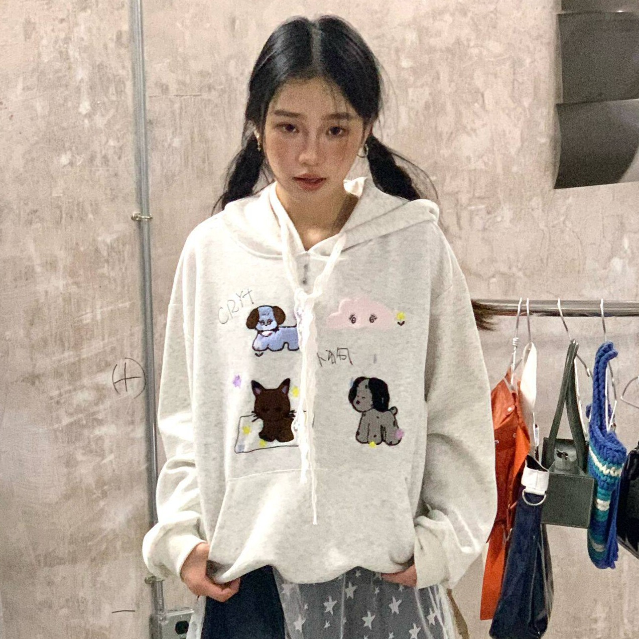 Lace Embroidery Dog Print Oversize Pullover Hoodie