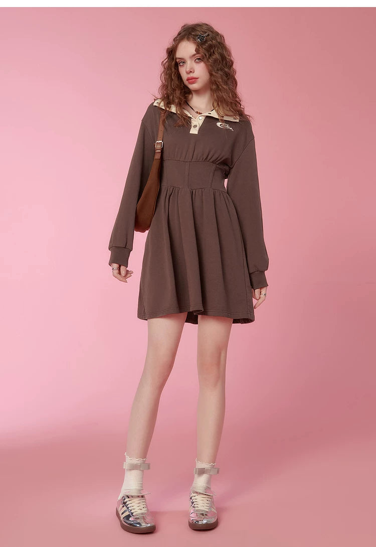 Robe sweat à taille cintrée
