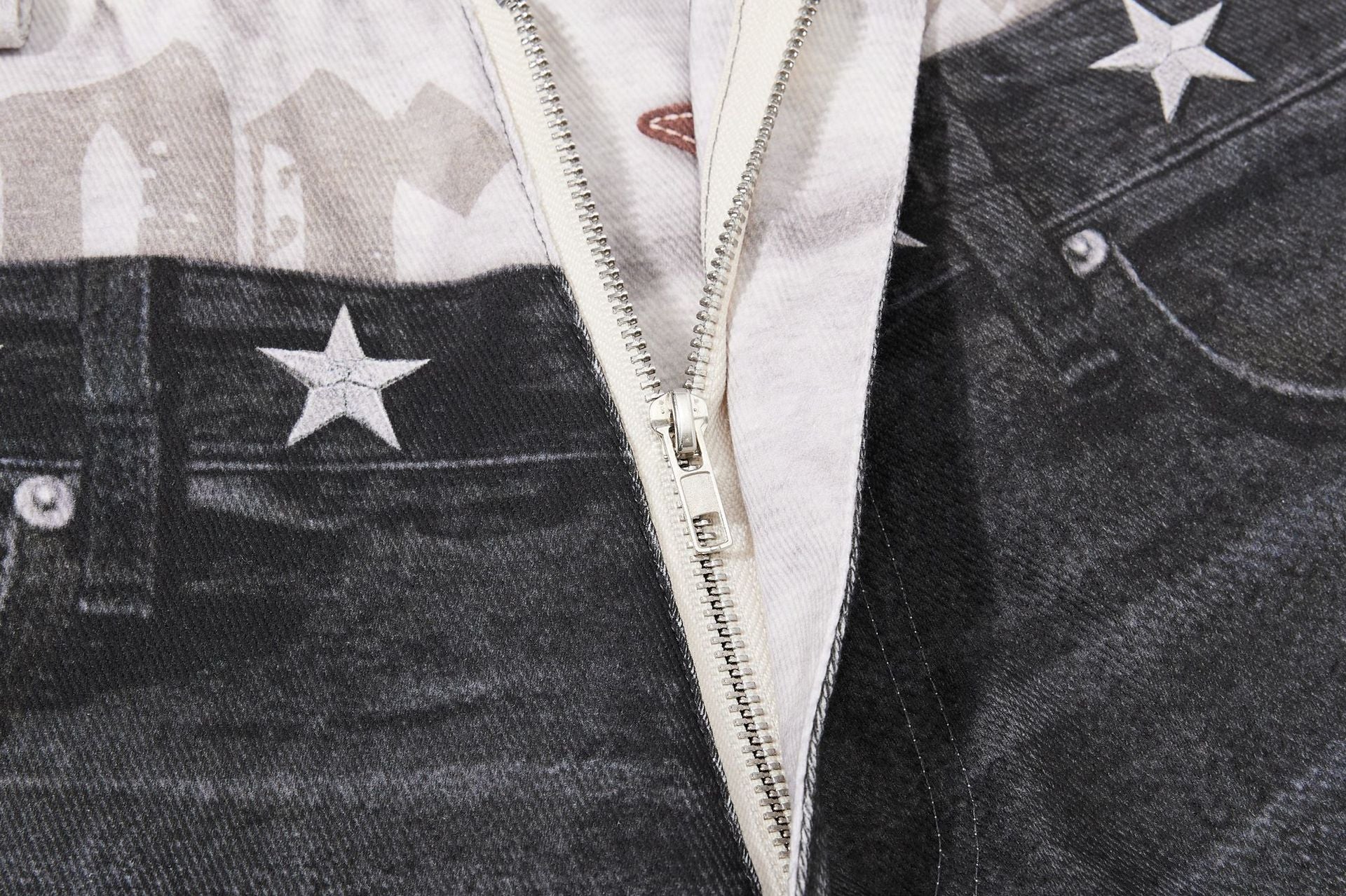 Star Damage Washed Wide Leg Denim Jeans