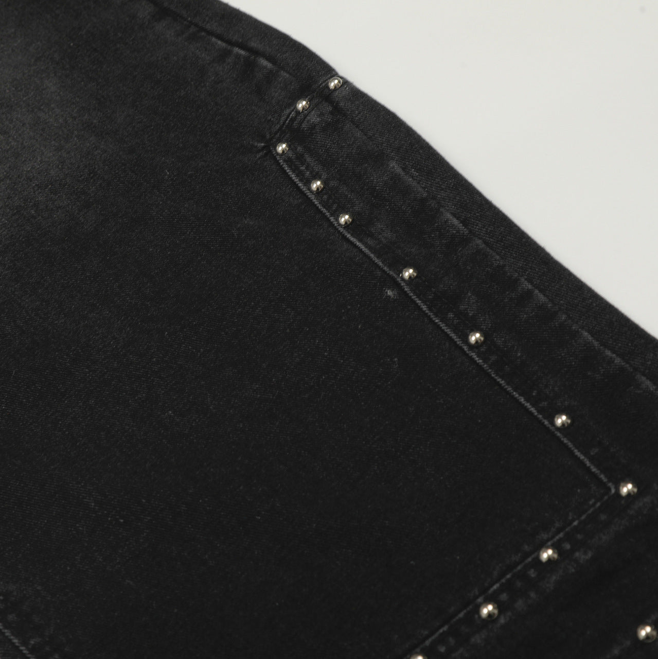 Washed Studs Detail Wide Leg Denim Jeans