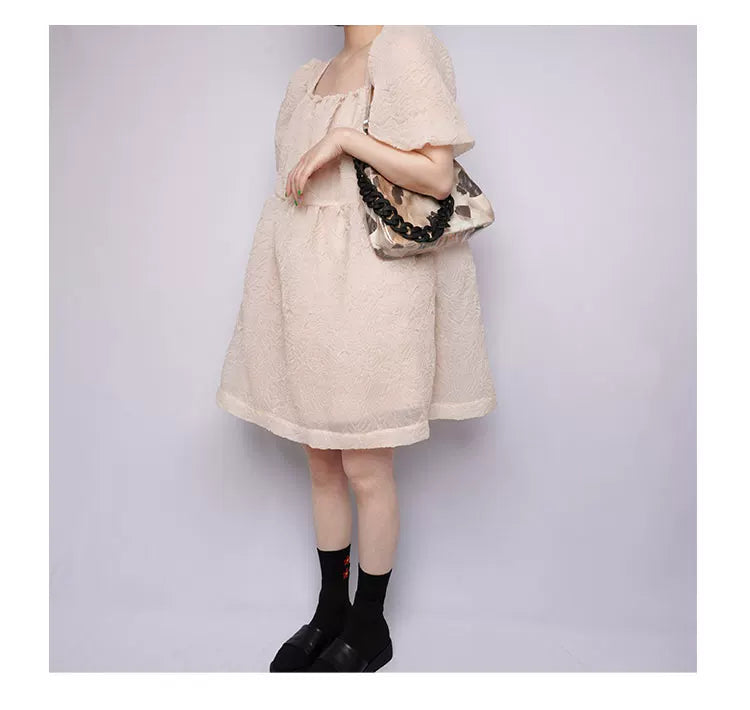 Graphic Design Chain Shoulder Bag