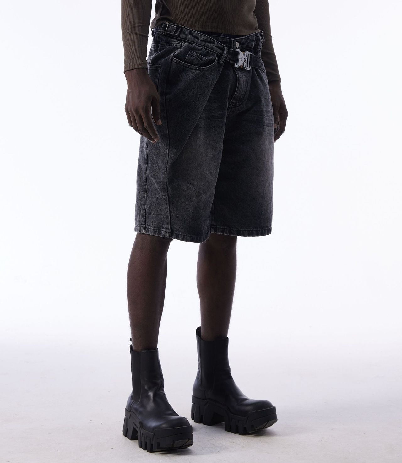 Washed Whisker Metal Buckle Denim Jort