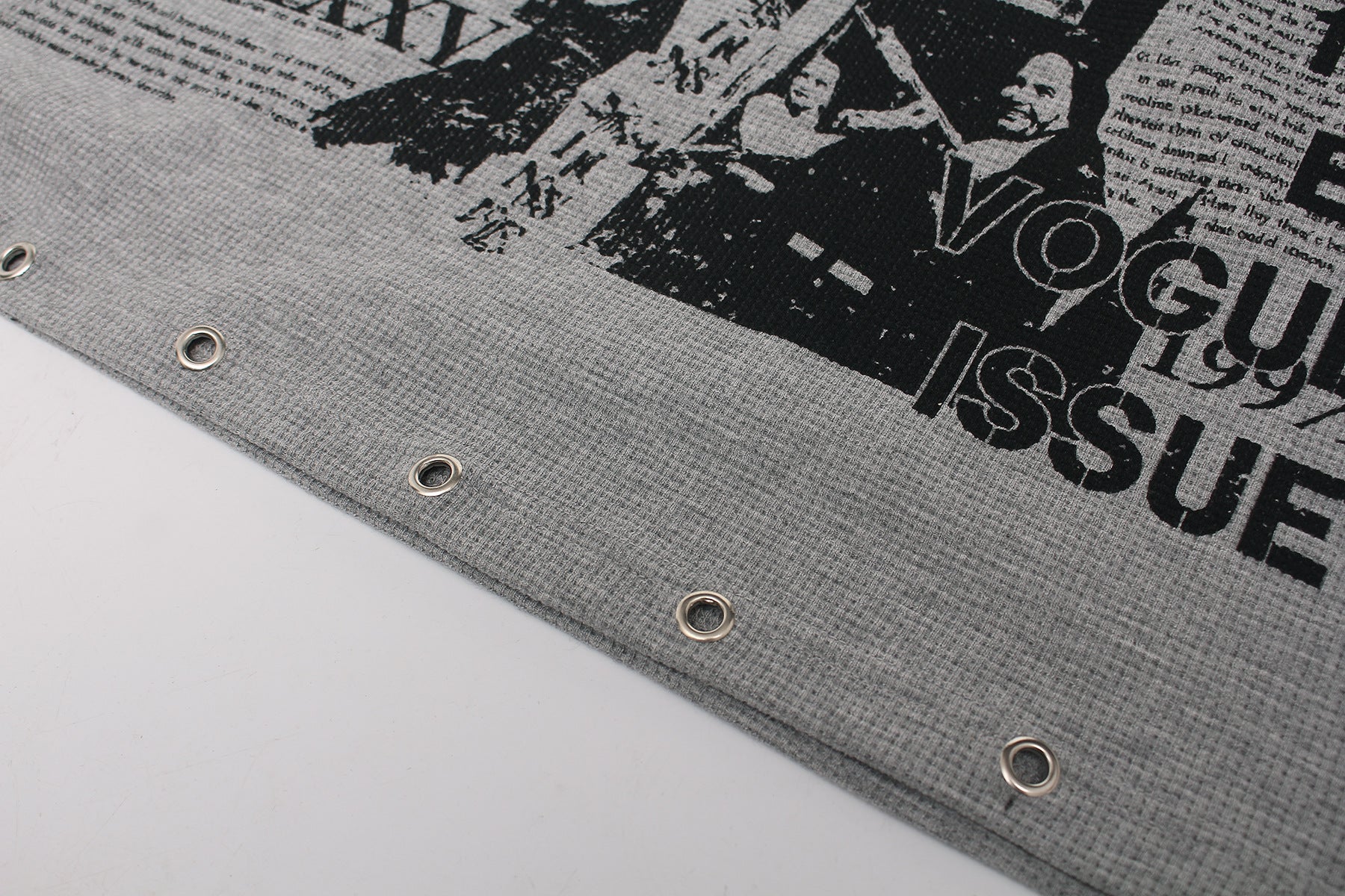 Waffle Newspaper Print Studs Short Sleeve T-Shirt