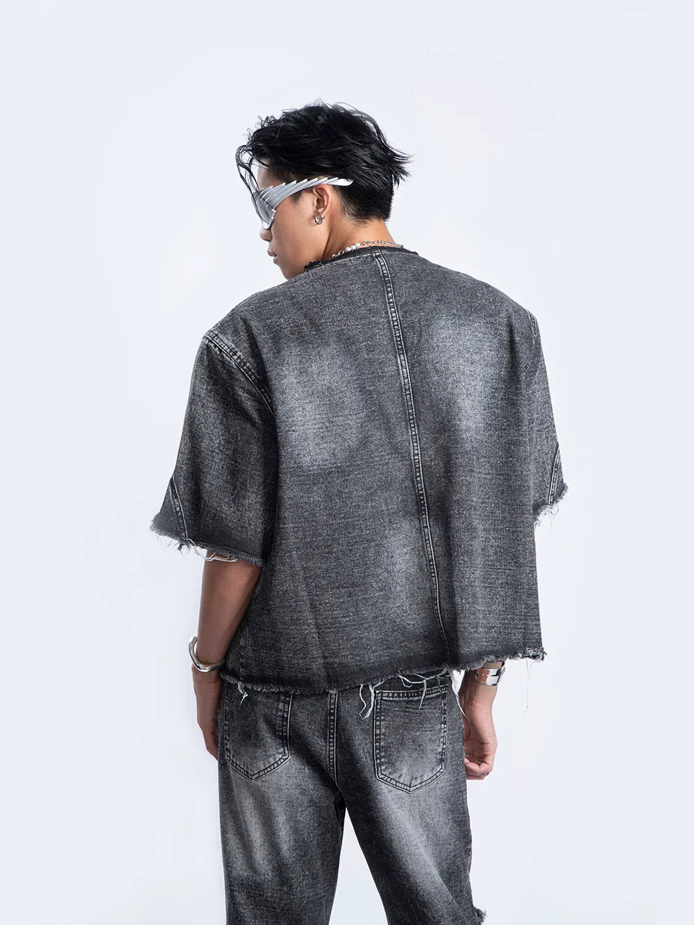 Damage Fringe Short-sleeve Denim Jacket & Micro Flare Denim Jeans Setup