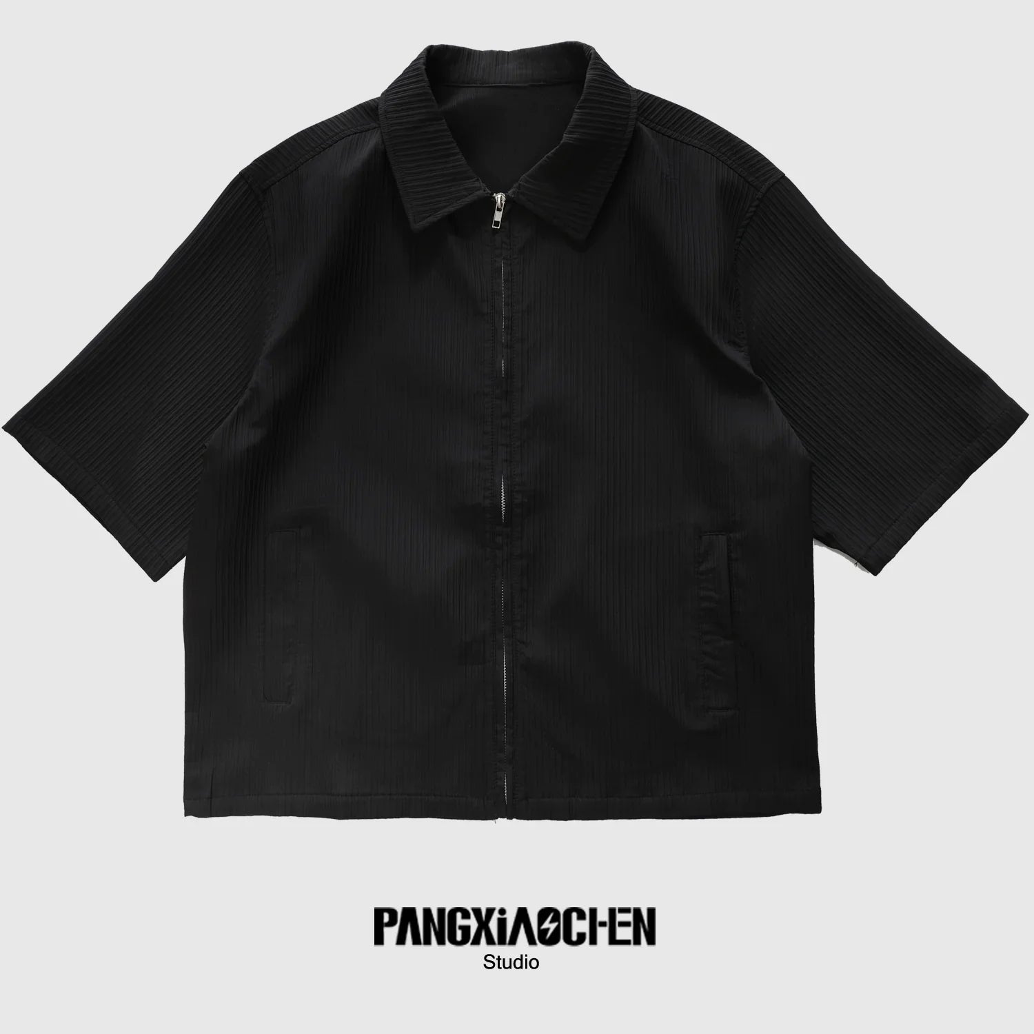 Textured Raised-Collar Short Sleeve Shirt