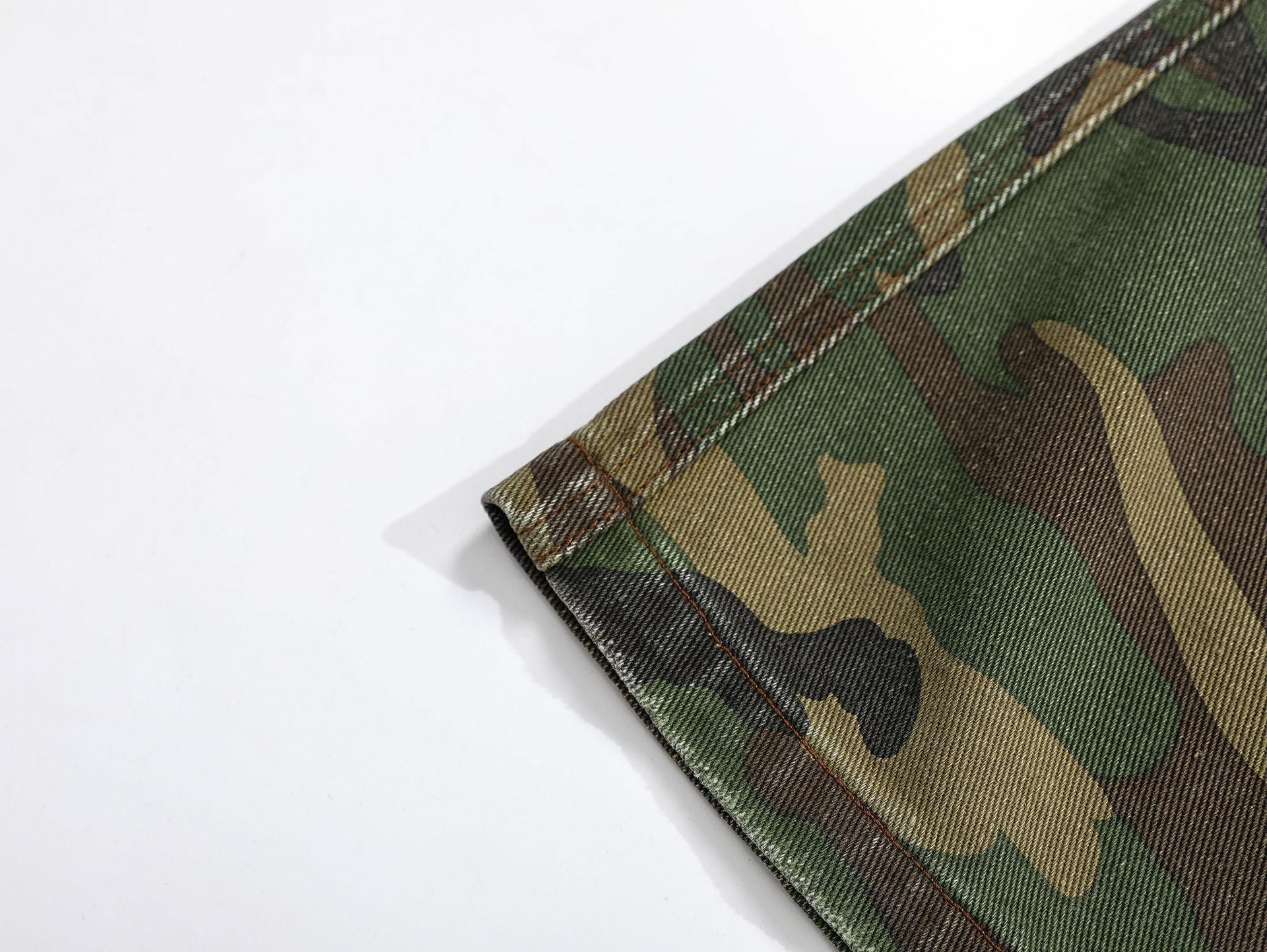 Camouflage Damage Cargo Pants