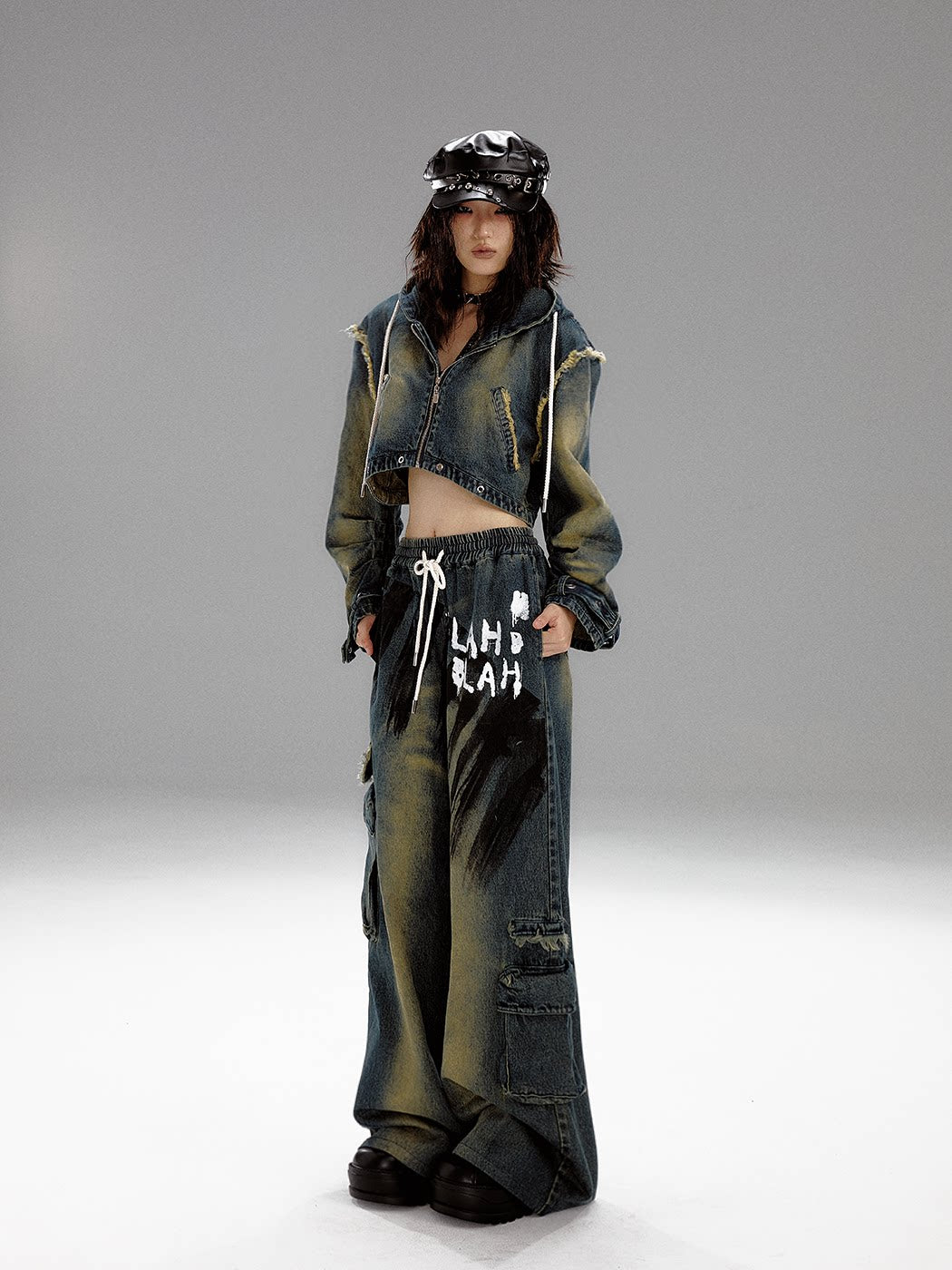 Washed Graffiti Wide-Leg Straight Dnim Jeans