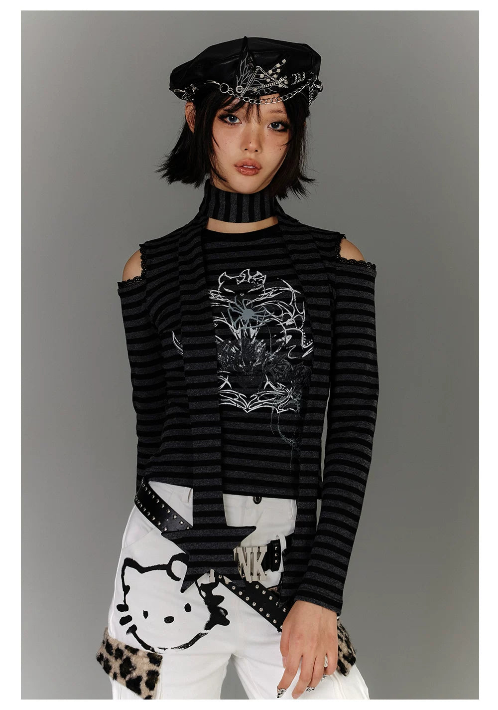 Stripe Graphic Print Cutout High-Neck Long Sleeve T-Shirt & Stripe Star Scarf