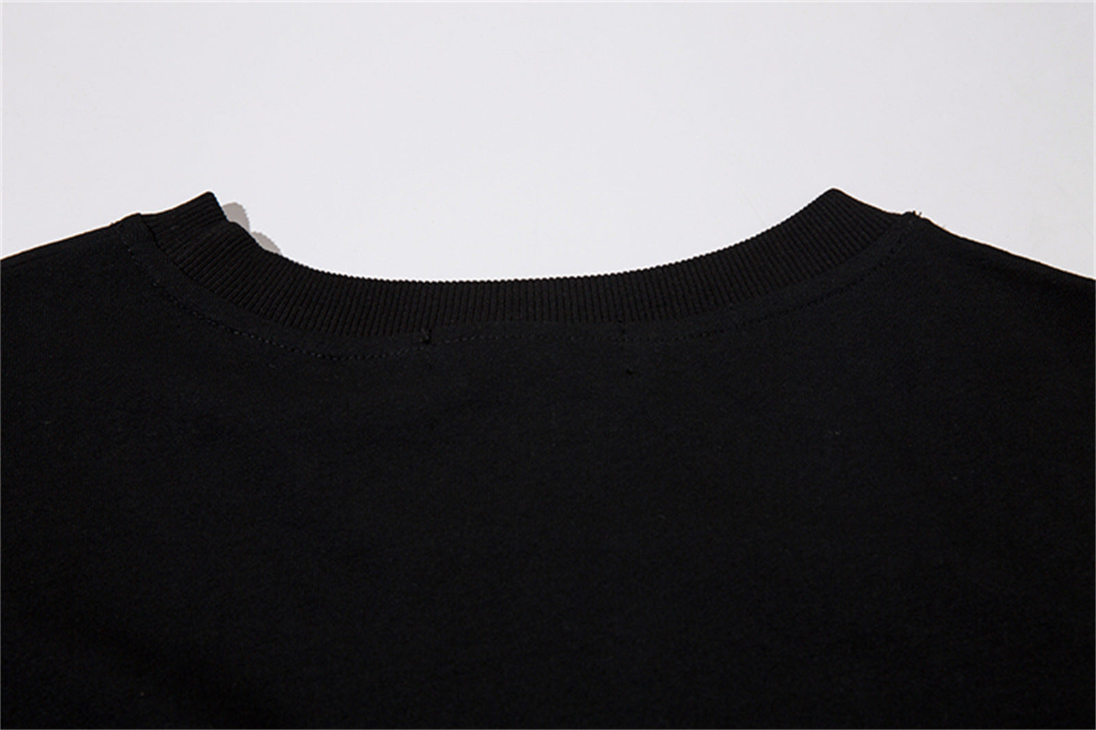 Necklace Letter Graffiti Fleece Sweatshirt