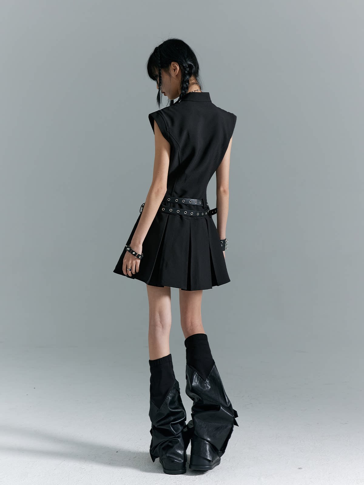 Cutout Pleats Qipao Sleeveless Dress With Belt