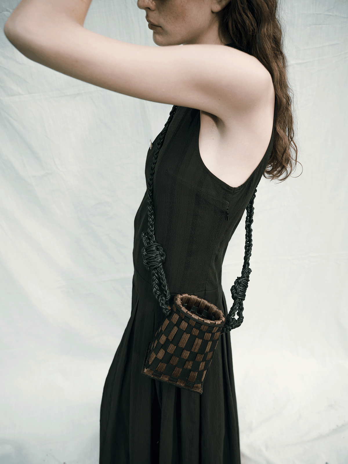 Paper Rattan Vase-Shaped Shoulder Bag