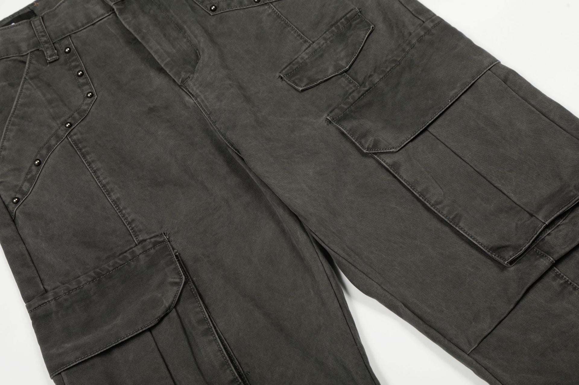 Multi Pocket Studs Wide Leg Cargo Pants