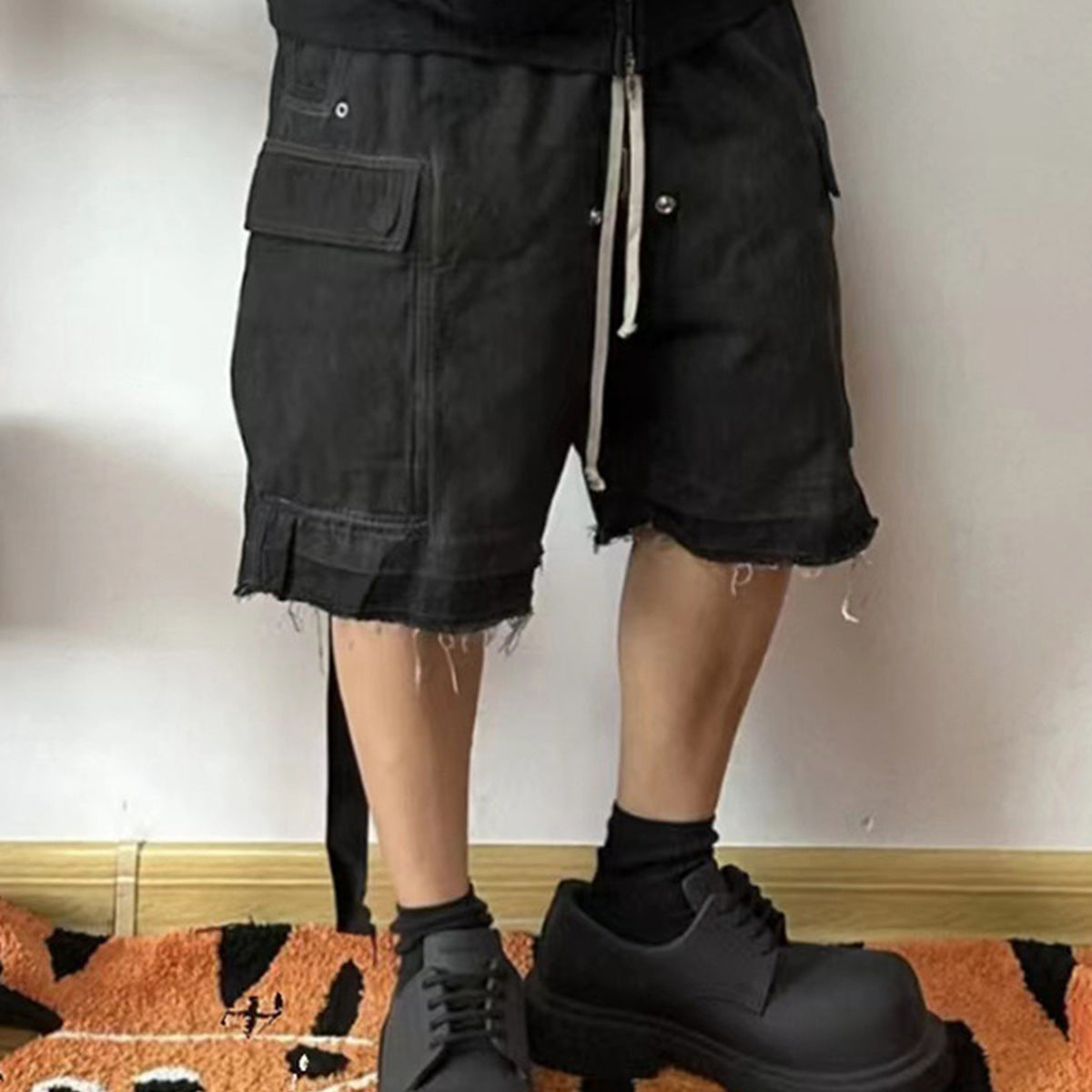 Drawstring Cargo Damage Denim Jort