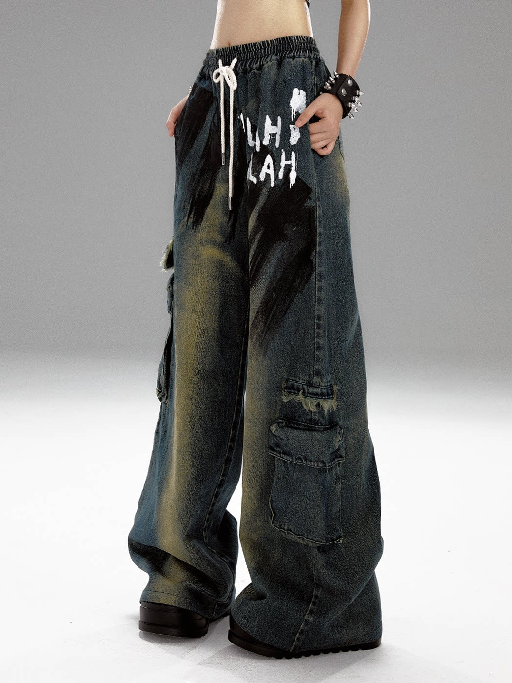 Washed Graffiti Wide-Leg Straight Dnim Jeans