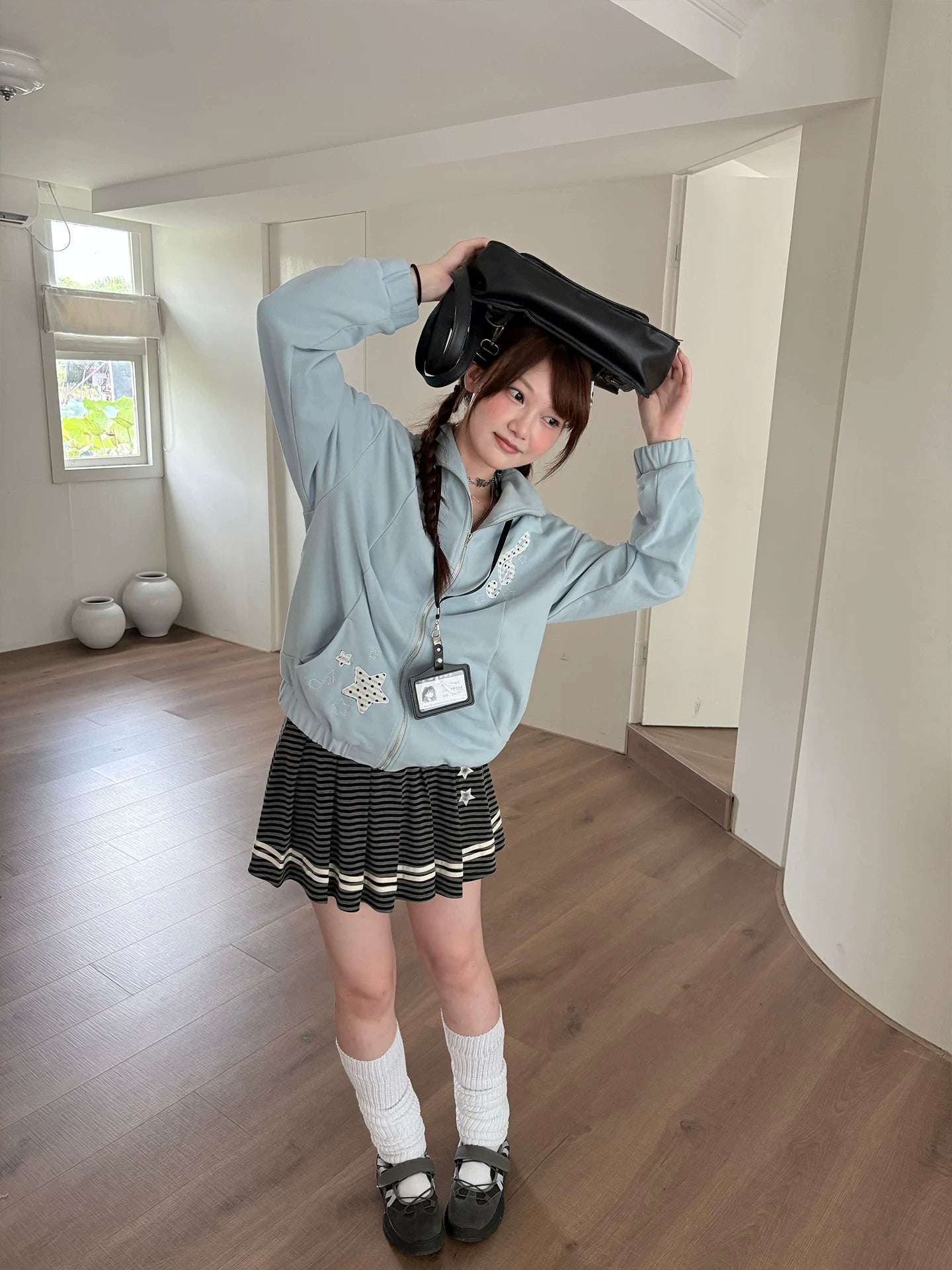 Star Print Pleated Striped Short Skirt