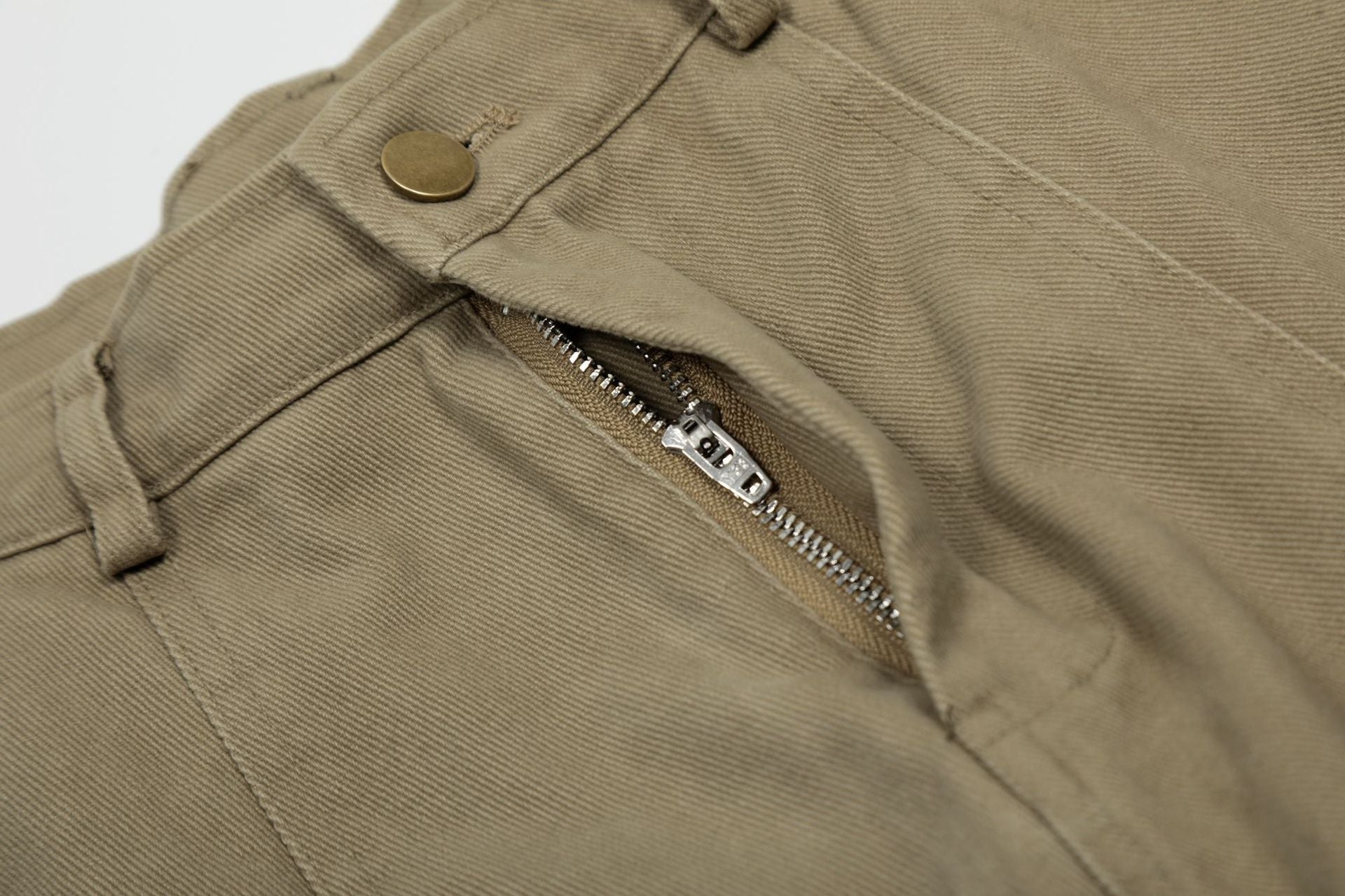 Wide Leg Curved Cargo Pants