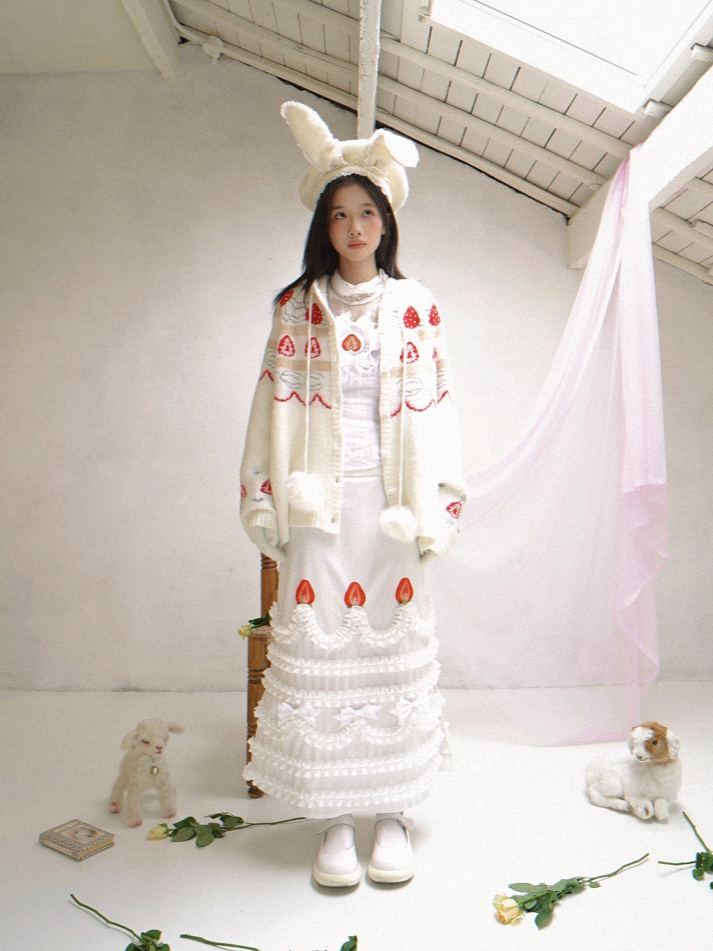 Cake Hooded Knit Cardigan