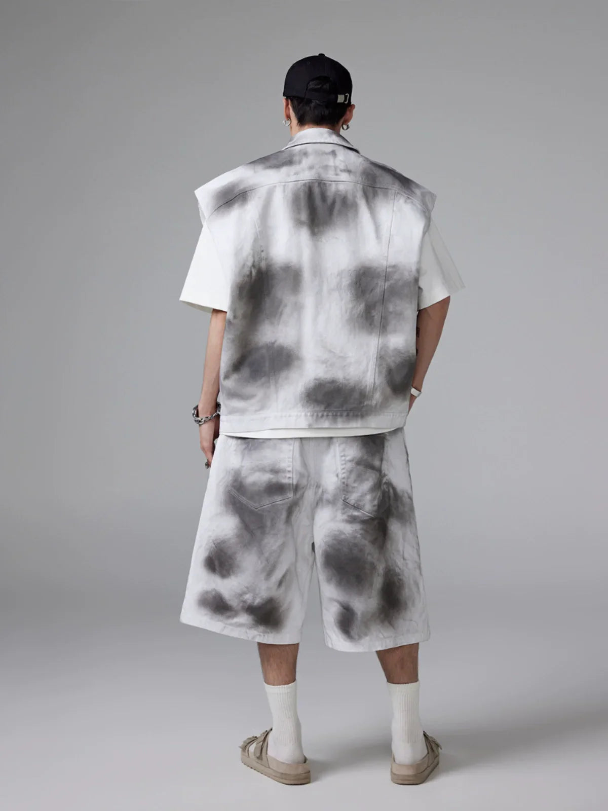 Paint-Splatter Washed Lightweight Denim Cropped Pants