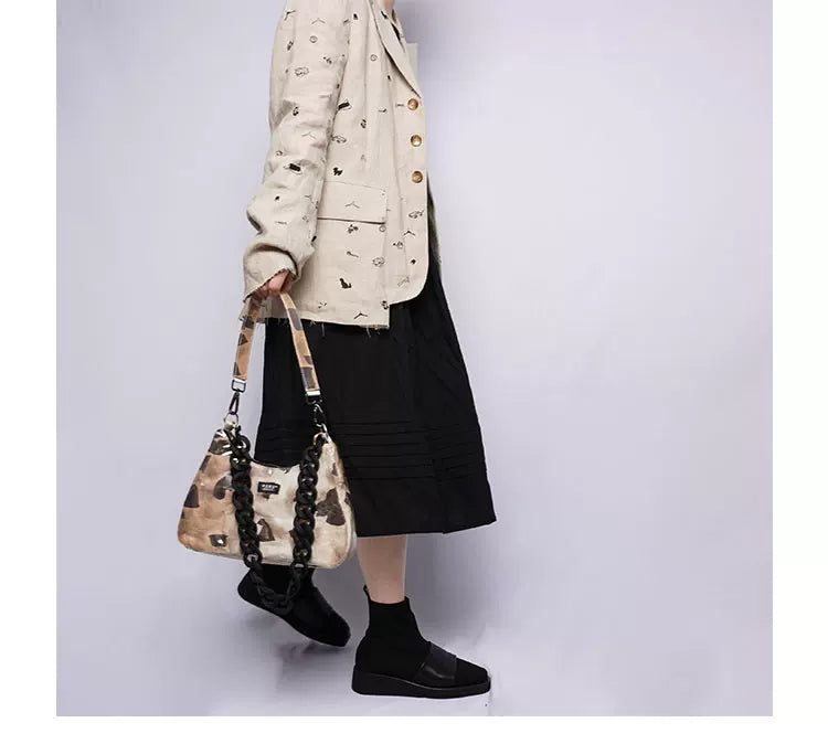 Graphic Design Chain Shoulder Bag
