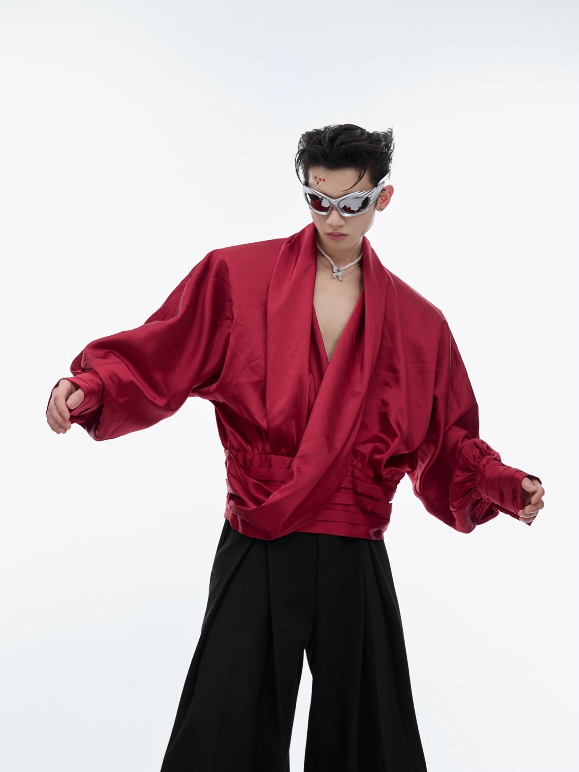 V-neck Shoulder Pad Shirt