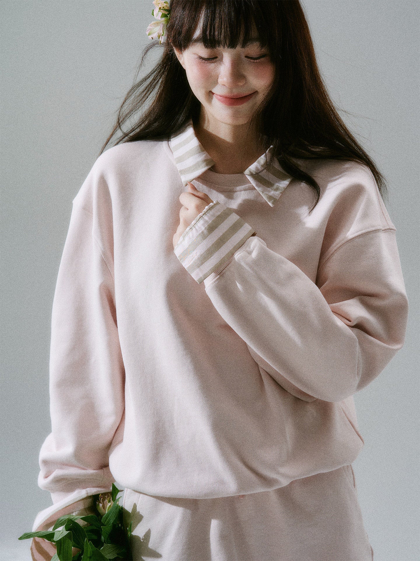 Skin-Friendly Sweatshirt & Short Skirt Setup