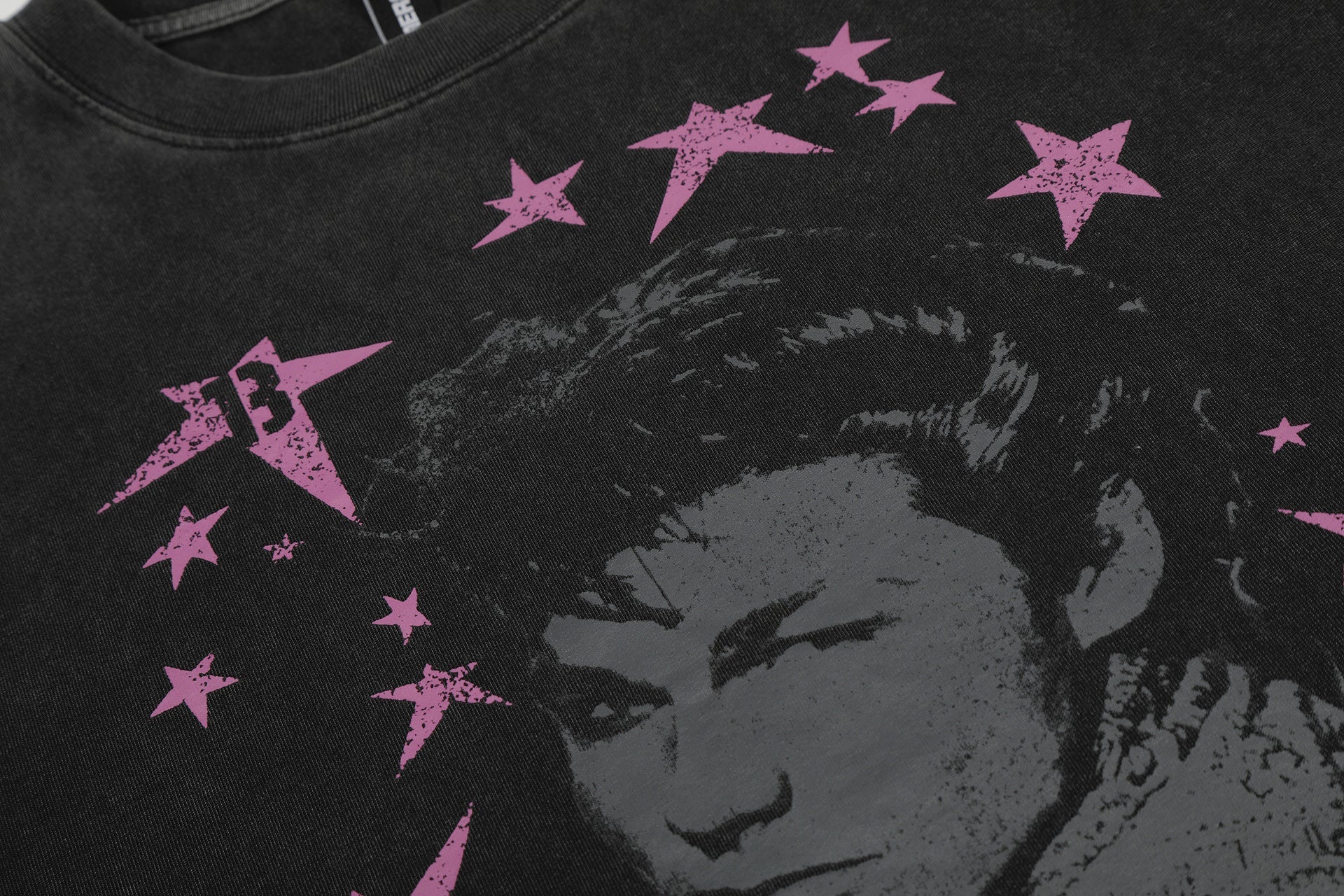 Washed Star Portrait Print Short Sleeve T-Shirt