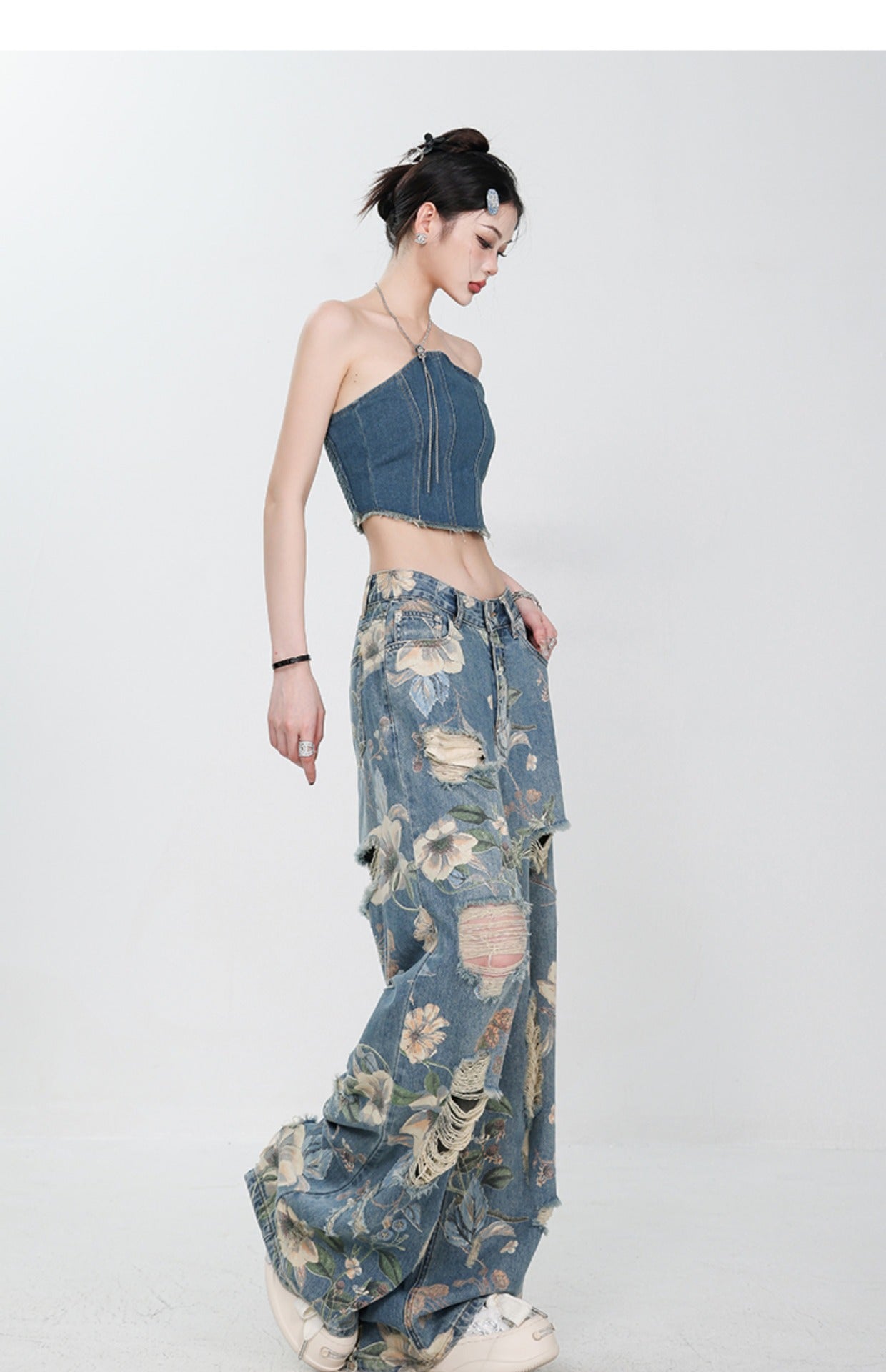 Jean large déchiré à imprimé vintage