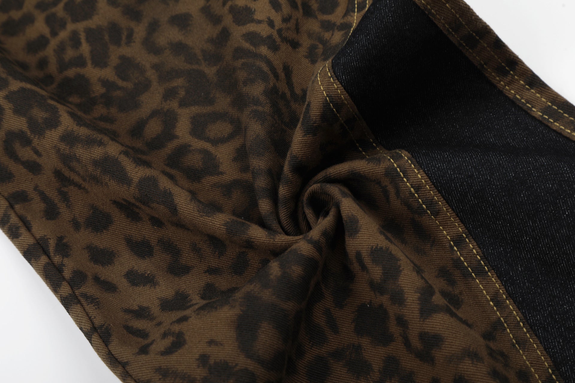 Leopard Print Curved Wide Leg Denim Jeans
