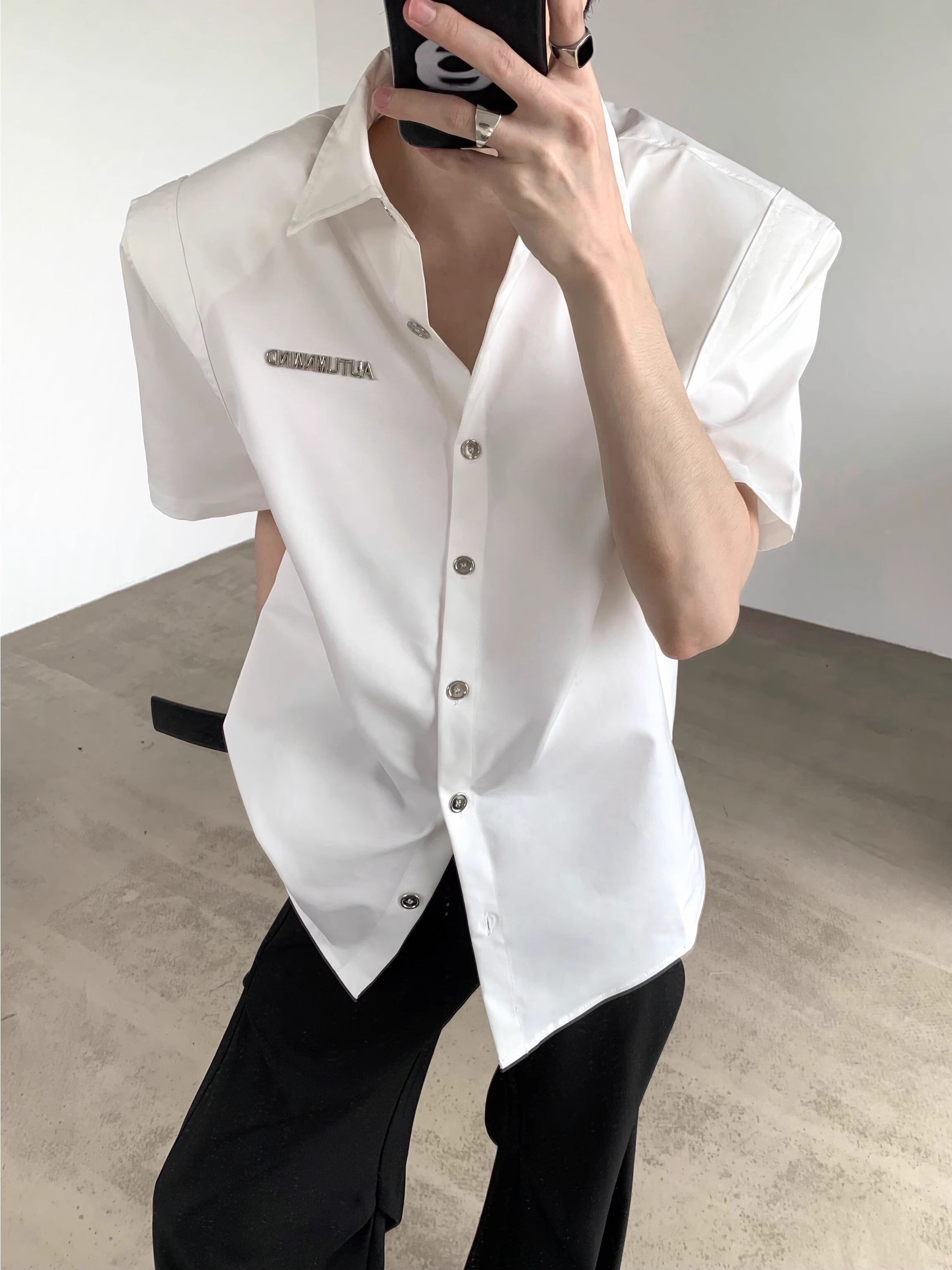 Metal Design Shoulder Pad Short Sleeve Shirt