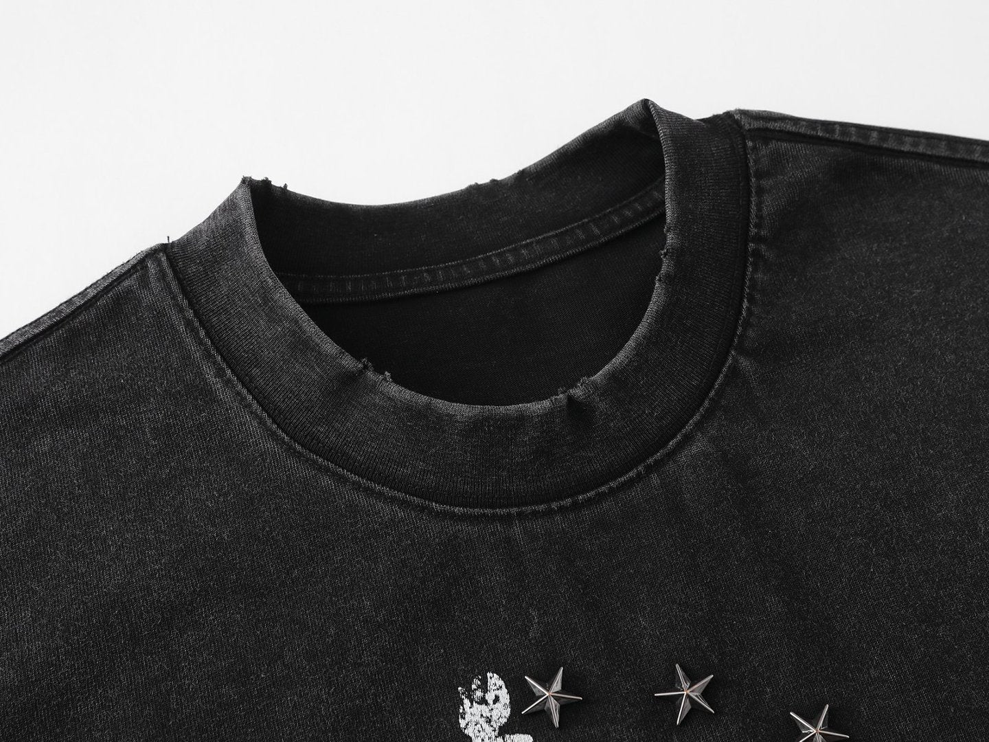 Heavyweight Metal Detail Short Sleeve T-Shirt