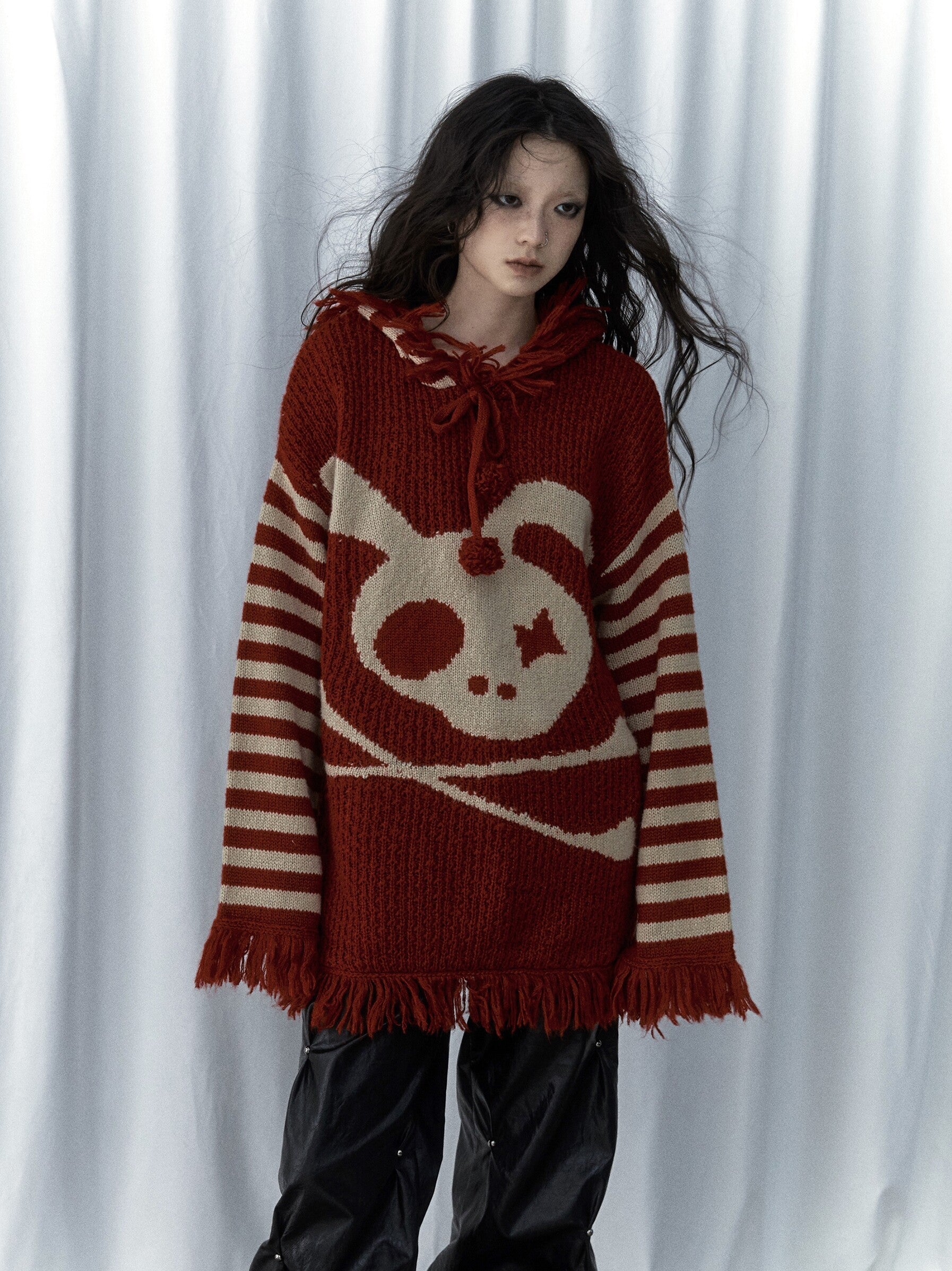 Skull Print Stripe Oversize Knit Hoodie