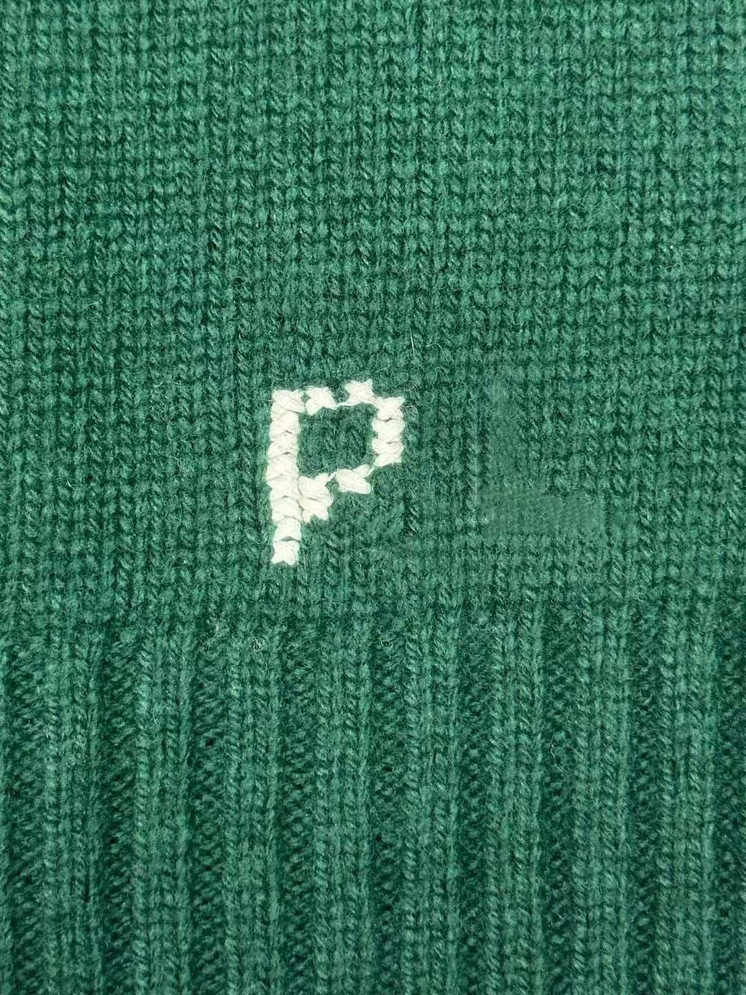 Maglione girocollo intrecciato
