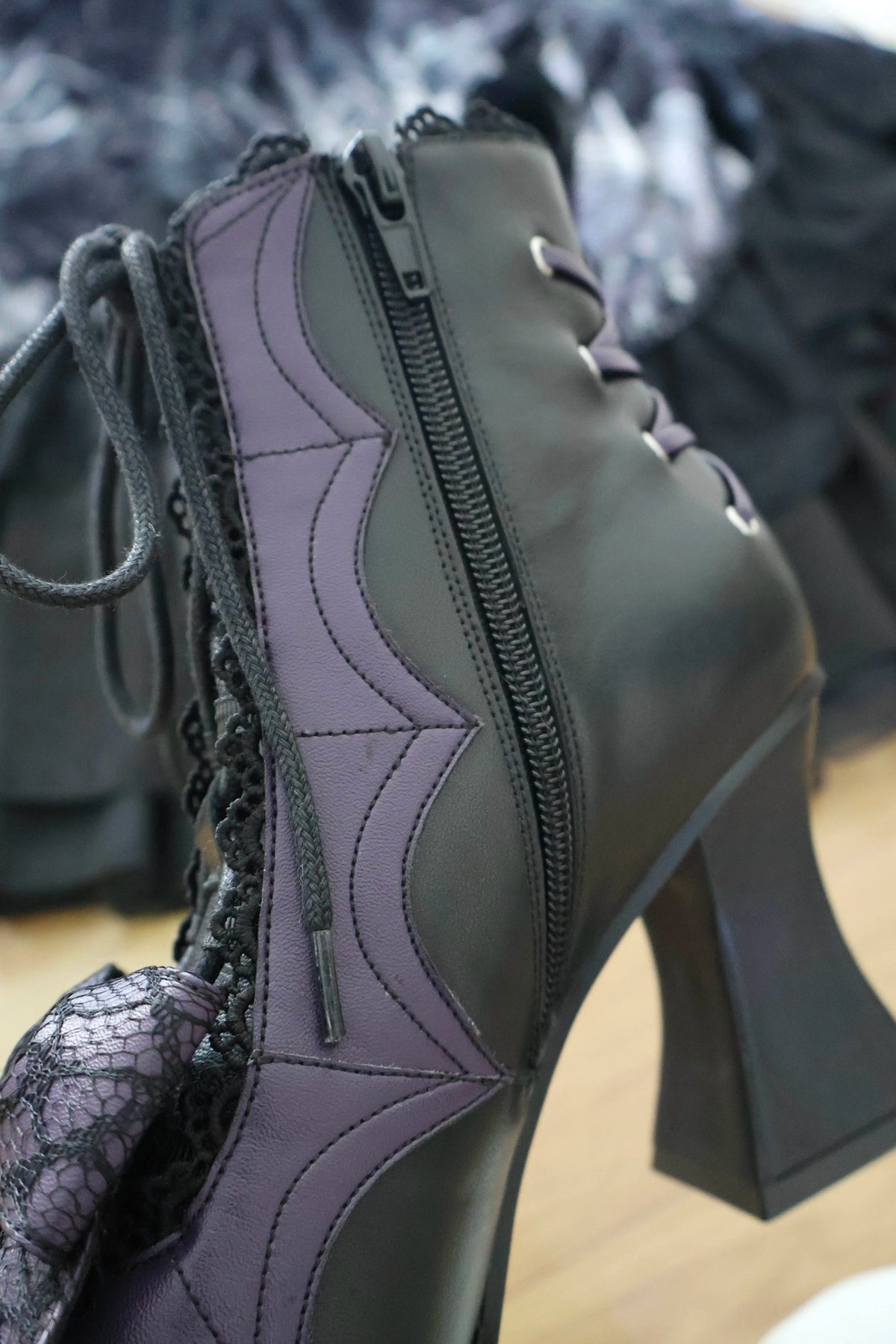 Lace Bow Purple Spider Web Ankle Boots