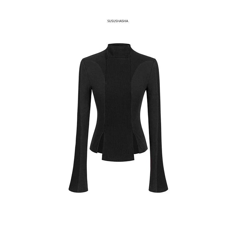 Pull en maille à col montant fendue
