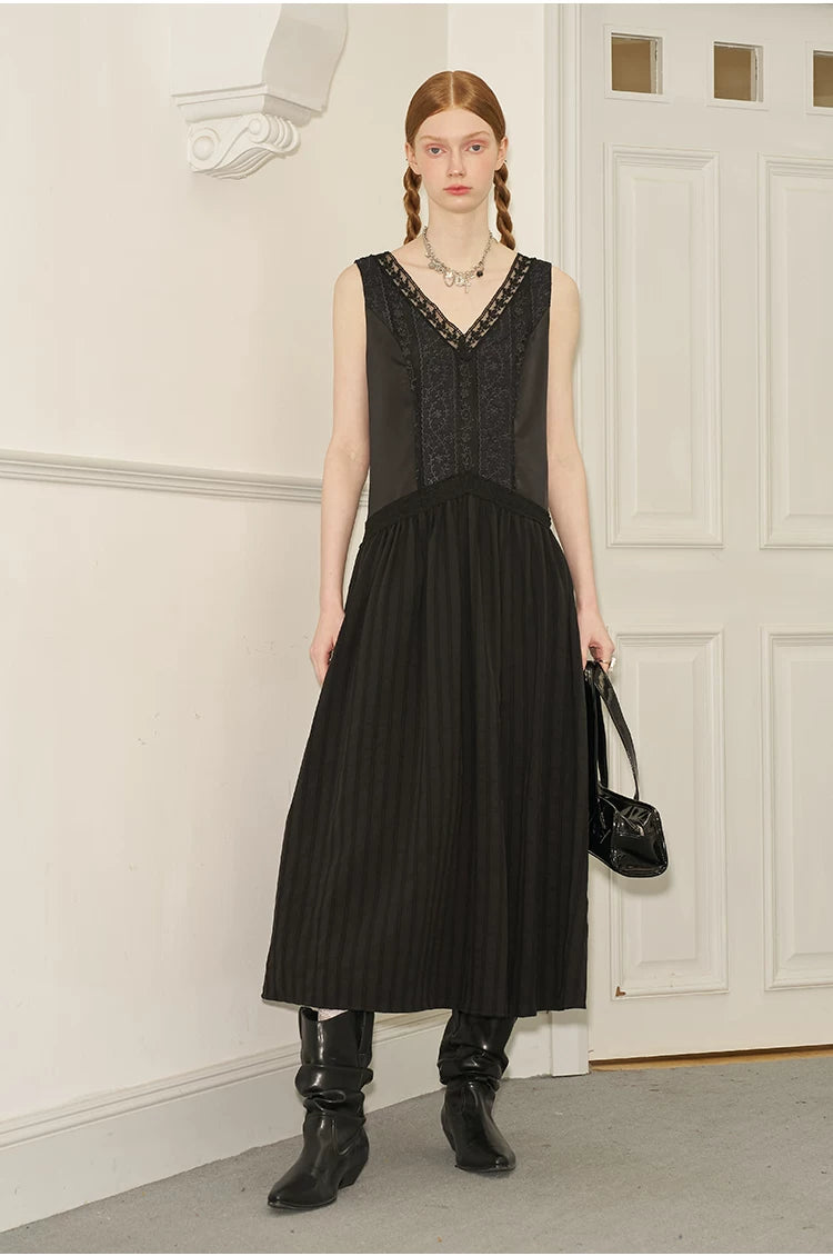 V-Neck Lace Stripe Splicing Sleeveless Long Dress