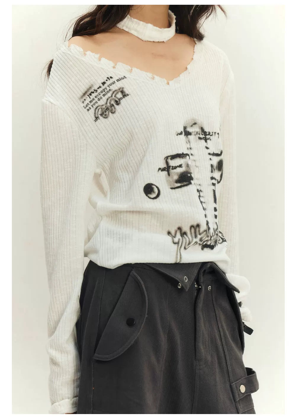 Slim Fit Graphic Design Thin Knit Sweater