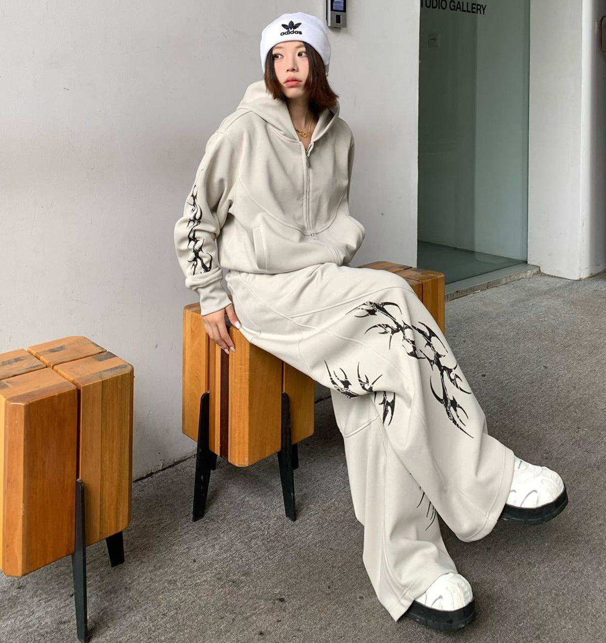 Thorn Print Zipper Hoodie & Thorn Print Wide Leg Sweatpants Setup